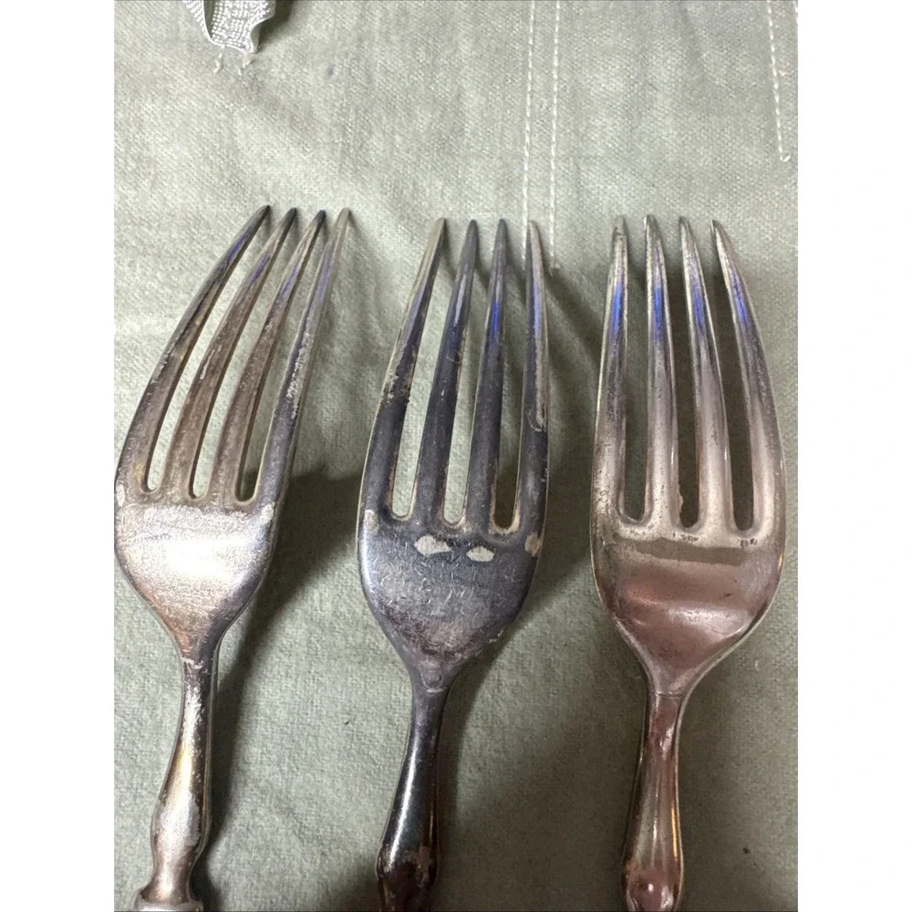 Rogers & Hamilton 12 Solid Handle Set Of 3 Dinner Forks 7 1/4